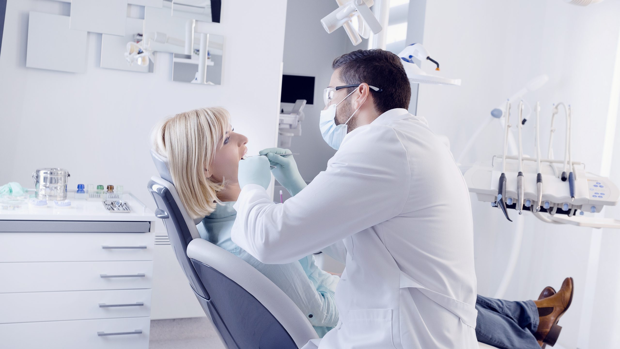 Dentist in Du Quoin, IL